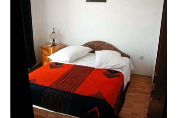 Kroatija Privát Vela Luka, Eksterjeras